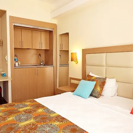 Sentido Palmet Beach Resort Hotel